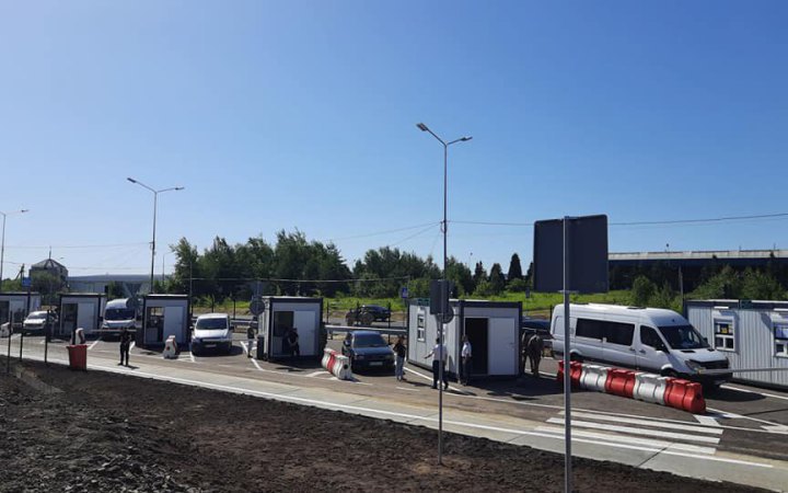 Polish carriers stop border blockade at Krakivets, Rava-Ruska checkpoints