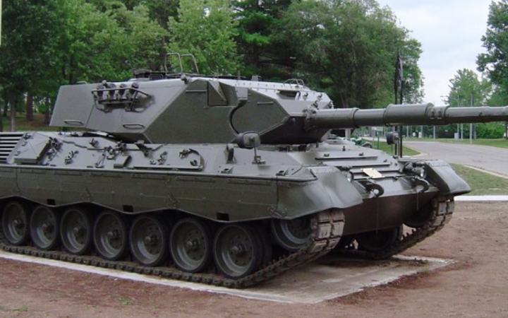 Ukraine receives new aid from Germany: Leopard 1A5 tanks, ammunition, surface drones 