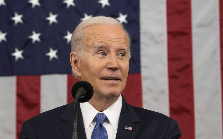 In his State of Union address, Biden emphasizes support for Ukraine