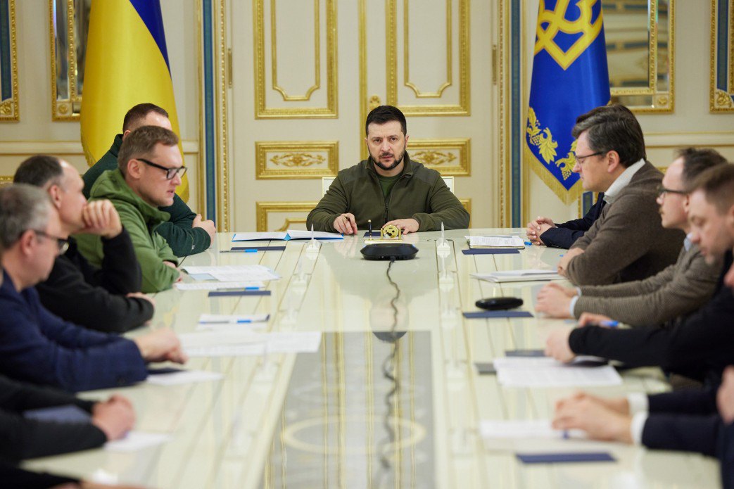 Volodymyr Zelenskyy and Andriy Smyrnov during the meeting with an expert group on establishment of a special international justice mechanism, 11 April 2022 