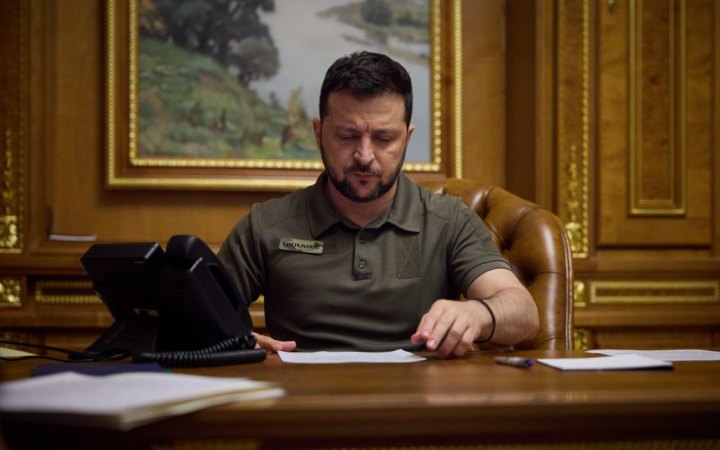 Zelenskyy in Dnipro for security meeting on air defence