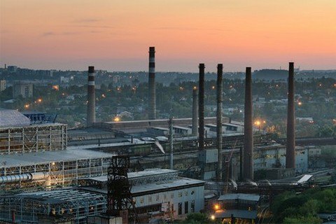 Donetsk militants seize Russian-owned metal plant