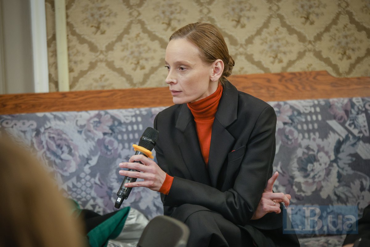 Viktoriya Romanova, NGO <i>Summit of First Ladies and Gentlemen</i>