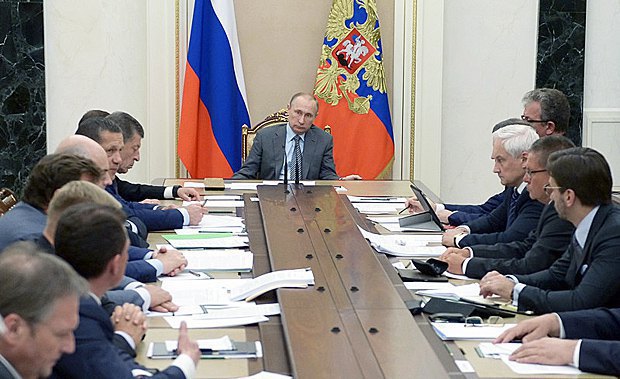 Russian President Vladimir Putin at a government meeting, 22 July 2016