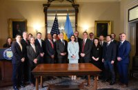 Ukraine, the United States sign agreement to establish investment fund for reconstruction