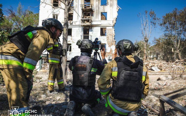 Destruction, casualties from Russian strike on Kramatorsk