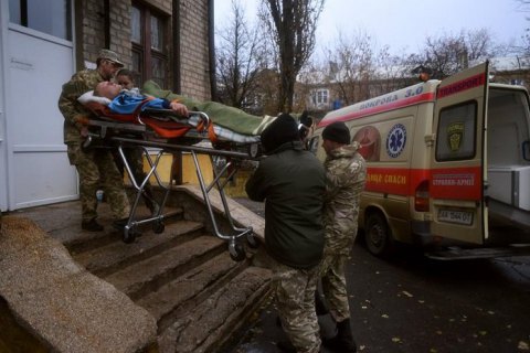 Six Ukrainian servicemen wounded amid three ceasefire violations