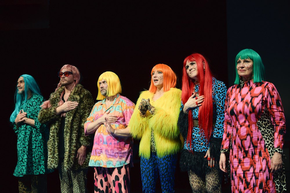 Premiere performance of <i>Confronting the Shadow</i>