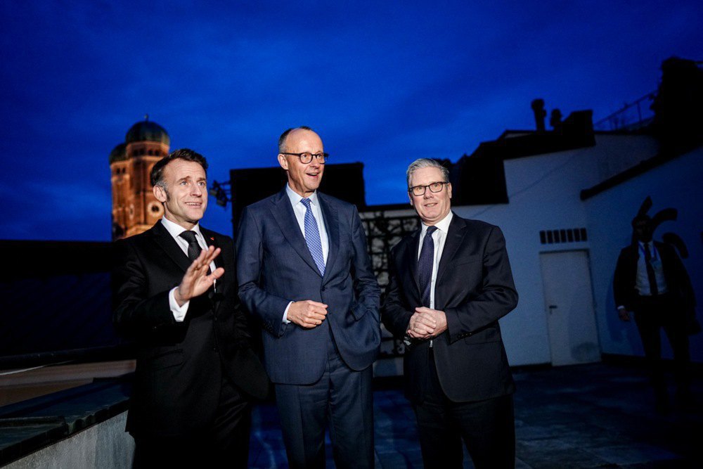 French President Emmanuel Macron, German Chancellor Friedrich Merz and British Prime Minister Kir Starmer during a meeting at the 62nd Munich Security Conference, 13 February, 2026
