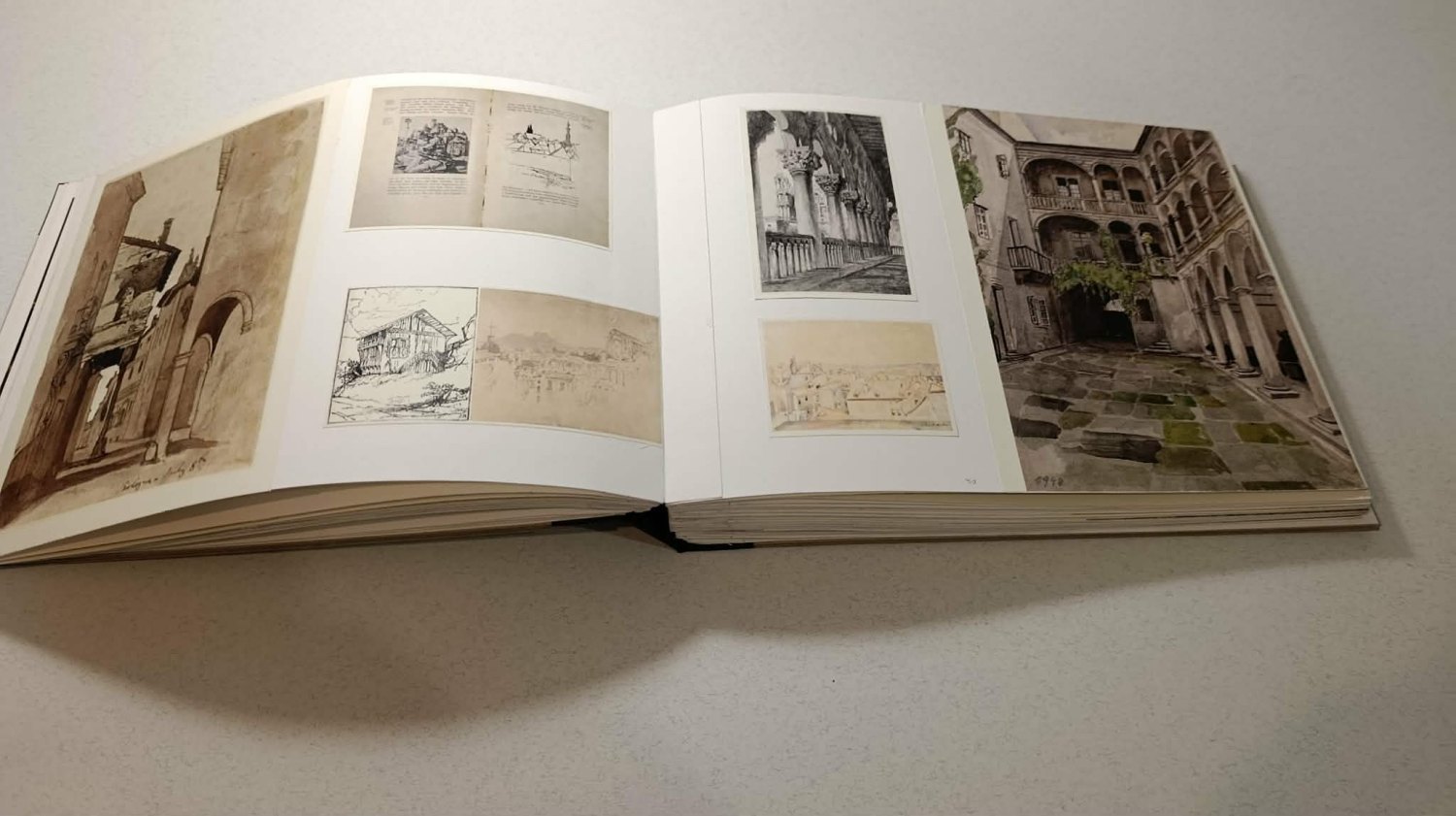  Olena Turyanska’s Artbook