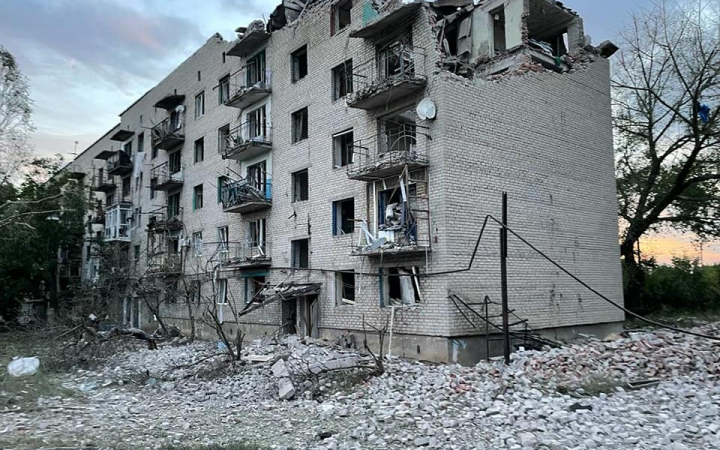 Six killed, up to 35 under rubble after russian attack on Chasiv Yar