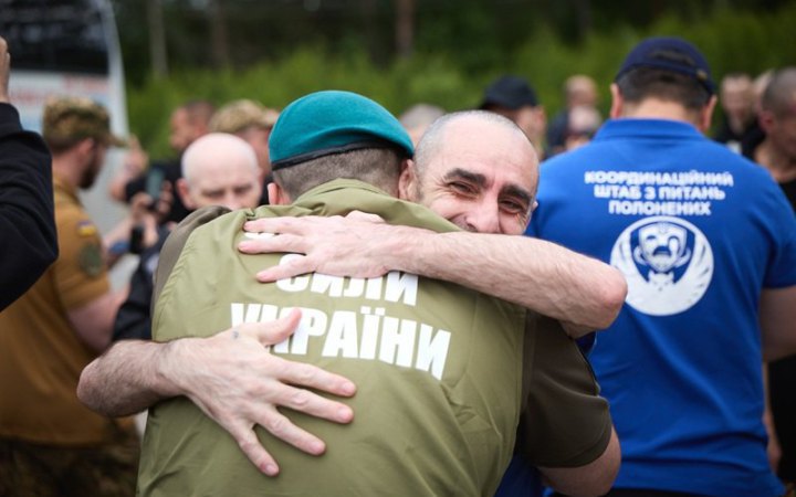 Another stage of large-scale exchange: severely wounded, gravely ill defenders returned from Russian captivity