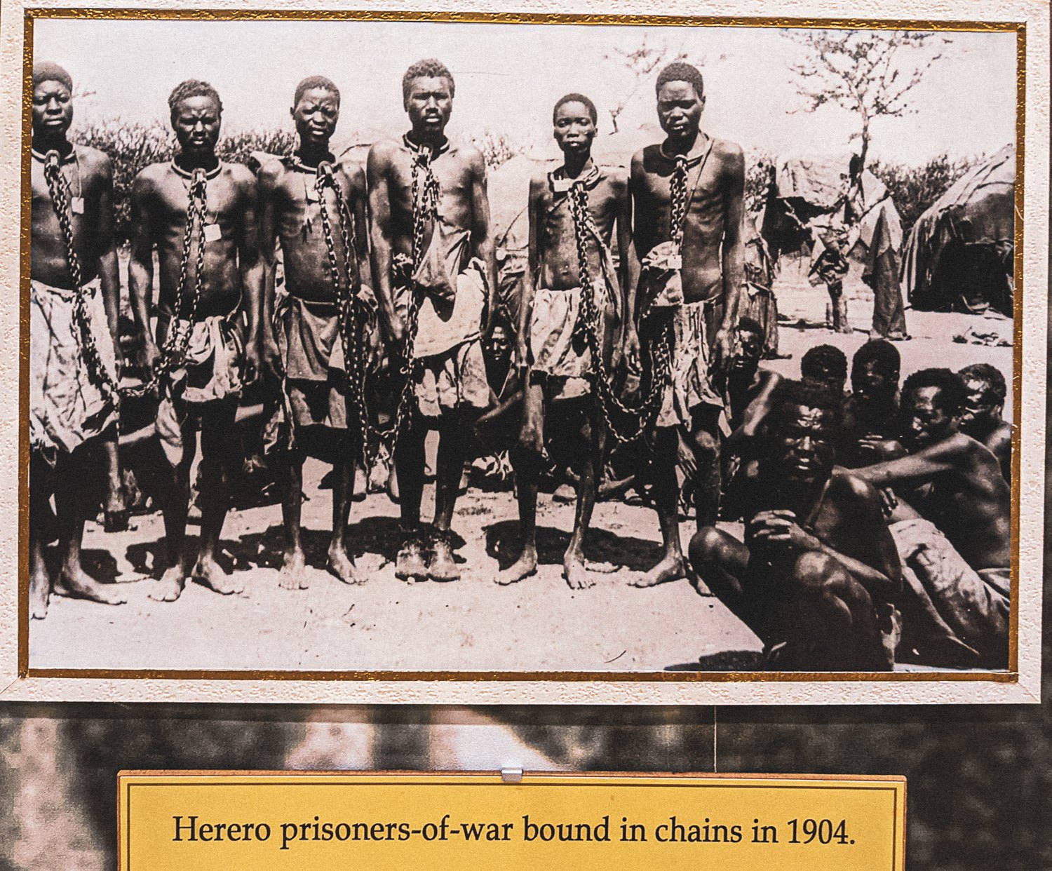 Prisoners of war from the Herero people.