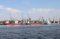 Mariupol, Berdyansk, Skadovsk, Kherson ports temporarily closed - Infrastructure Ministry