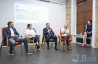 What changes does the Ukrainian healthcare system need?