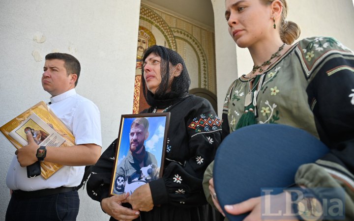 President posthumously awards Hero of Ukraine title to pilot Andriy "Juice" Pilshchykov