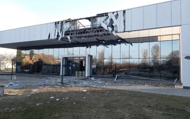 Partisans blow up Putin's party HQ in occupied Nova Kakhovka