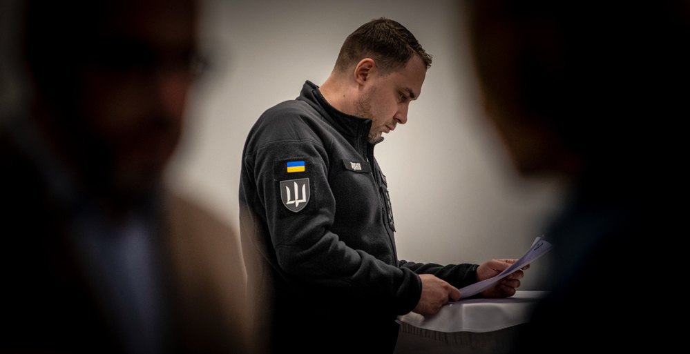 Chief of DIU Kyrylo Budanov at work