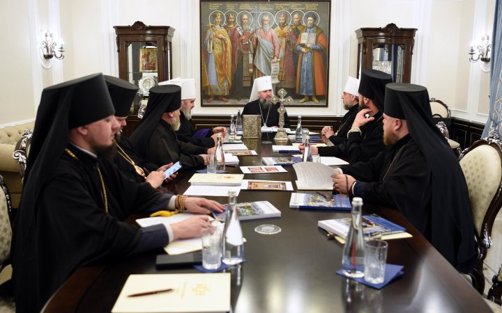Orthodox Church of Ukraine says parishioners can celebrate Christmas on 25 December