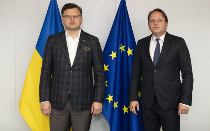 Kuleba goes to Brussels to promote sixth package of EU sanctions on russia