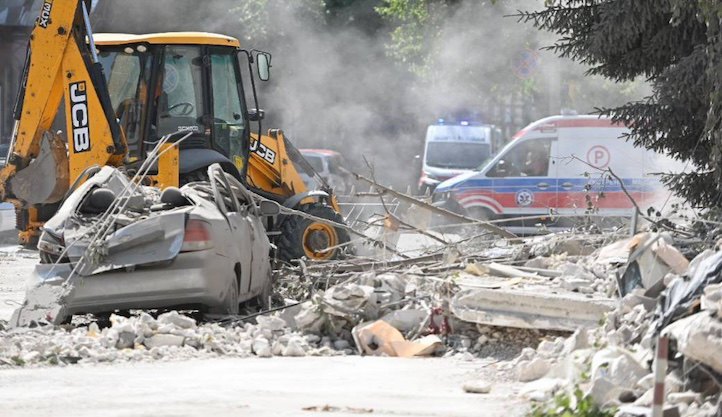 Russia strikes at Kharkiv polyclinic