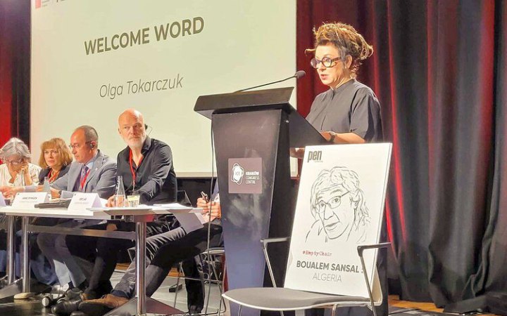 “We appeal to authors, literary agents and publishers from around the world to plan their meetings in Ukraine”