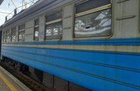 Russian troops suburban train near Kyiv, injure one