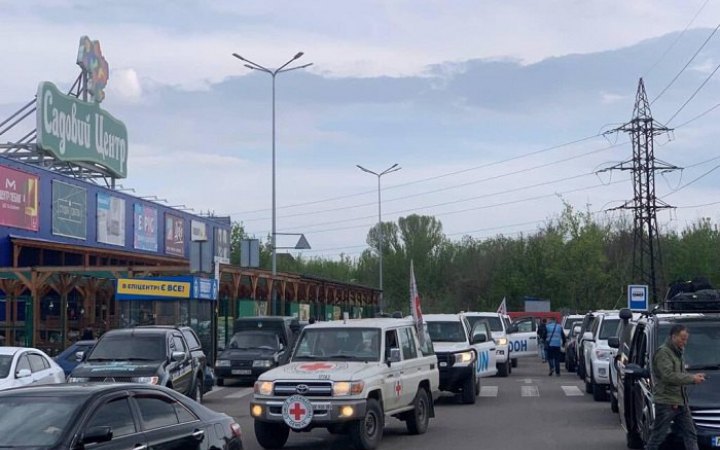 Mayor says 100,000 people waiting for evacuation from Mariupol
