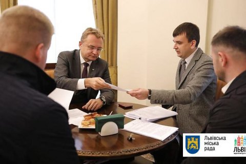 Lviv mayor suspected of abuse of office