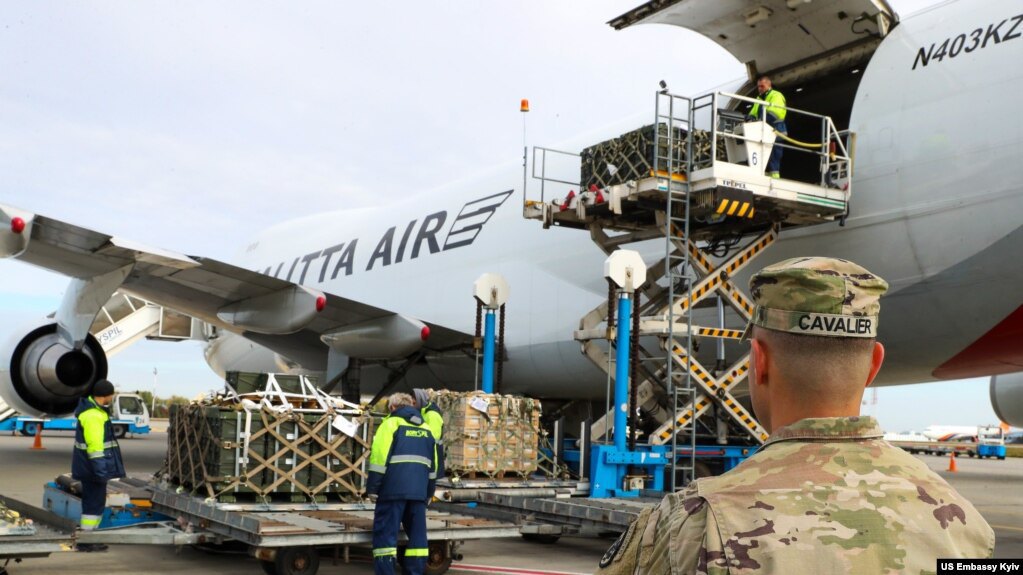 Unloading of military aid to Ukraine from the United States