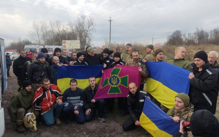 Fifty more Ukrainian servicemen return from Russian captivity