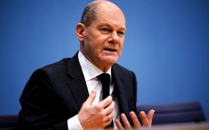Scholz called putin and explained to him that there were no “nazis” in Ukraine