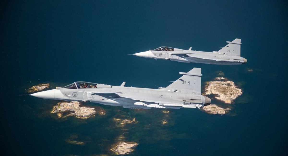 <i>Gripen</i> fighters of the Swedish Air Force.