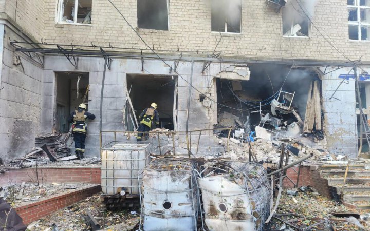 Russia wages war with hospitals, civilian objects, human lives: Zelenskyy on air strikes in Sumy