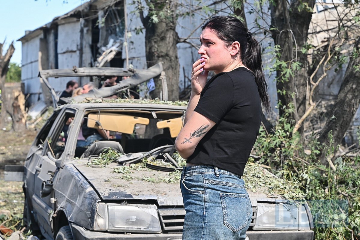 At the site of the strike on a five-story building in the Darnytskyy district of Kyiv.
