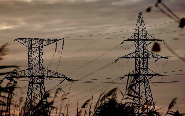 Power supply to 91,000 households in Volyn restored
