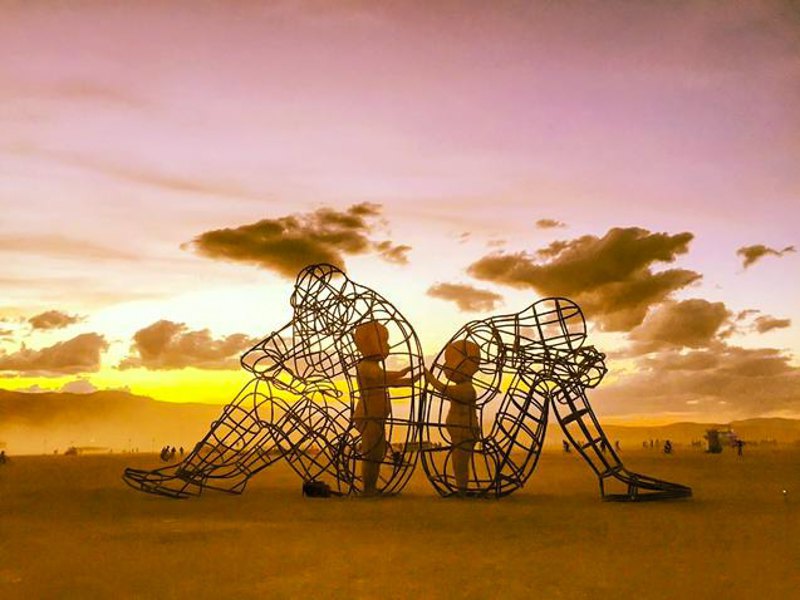 Love by Ukrainian sculptor Oleksandr Milov at Burning Man.