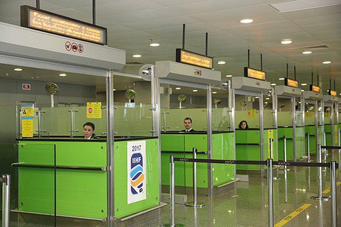 Kyiv Boryspil airport resumes operation after pollution alert