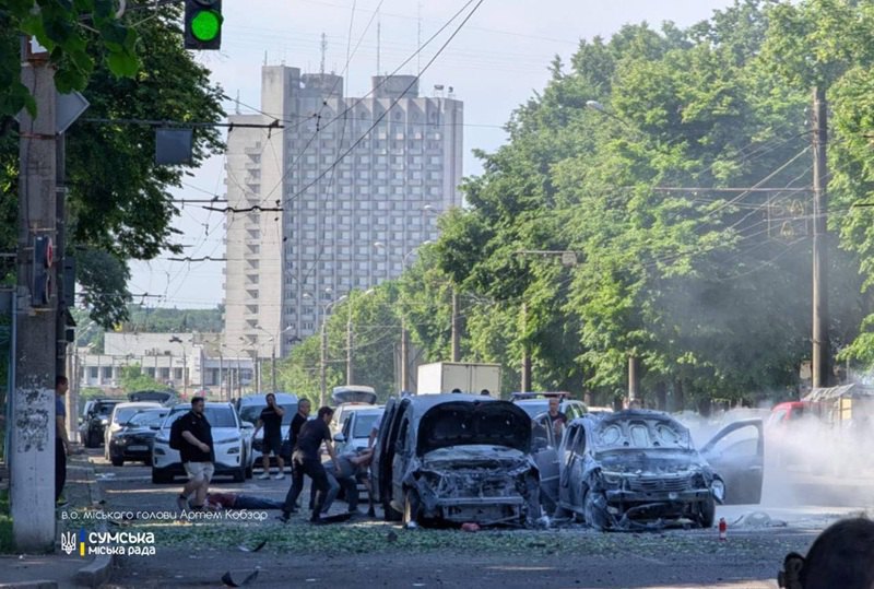  Sumy, aftermath of Russian strike