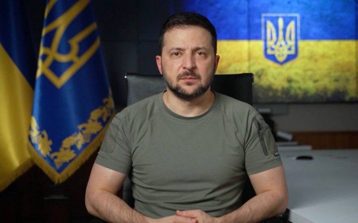 Zelenskyy compares possible dam destruction to use of mass destruction weapons by Russia