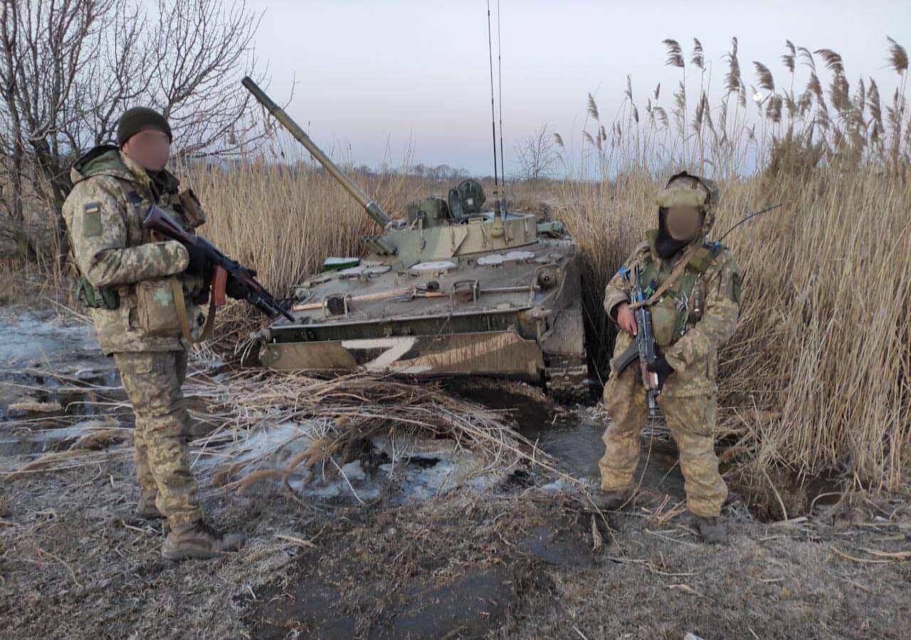 Потери украины видео. БМП-1 ЗСУ. БМП 3 ВСУ. Убитые украинские военные. Российские военные на Украине.