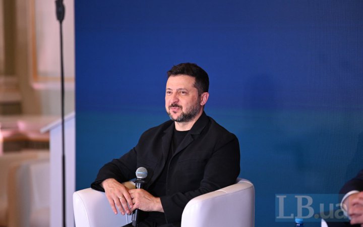 KIIS: no collapse in trust in Zelenskyy among respondents after personnel decisions and protests