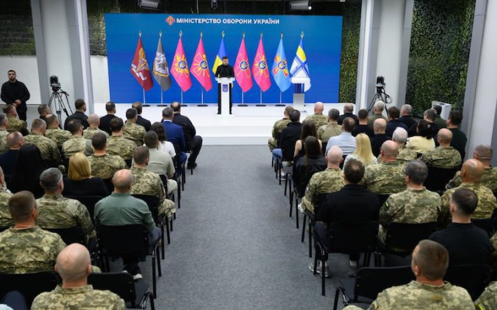 Zelenskyy introduces Khmara as defence minister, sets tasks to overhaul defence, production and supply