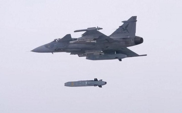 TAURUS Missile Integrated on Gripen Fighter Jet
