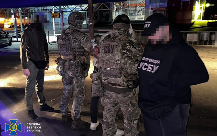 SBU Detains Suspect in Rivne Over Alleged Plot to Blow Up Bus Carrying Ukrainian Troops
