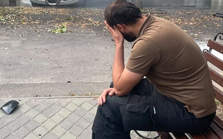 Russian Drone Hits Foreign Journalists’ Car in Slovyansk