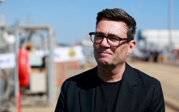 Britain to Fast-Track Air Defence Deliveries to Ukraine, Burnham Says