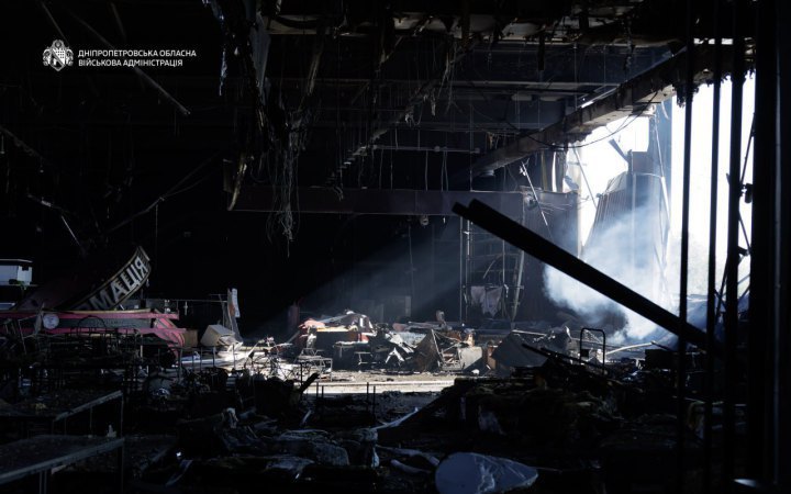 Man Killed and Six Injured in Russian Attacks on Dnipropetrovsk Region