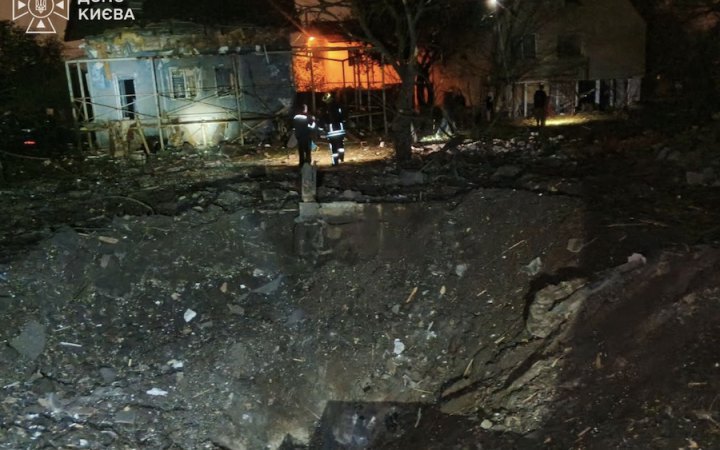 More Than 400 Rescuers and Police Working in Kyiv After Russian Shelling