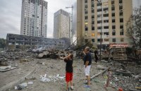 Russia attacks Kyiv with missiles and drones, killing civilians and injuring more than 50 people